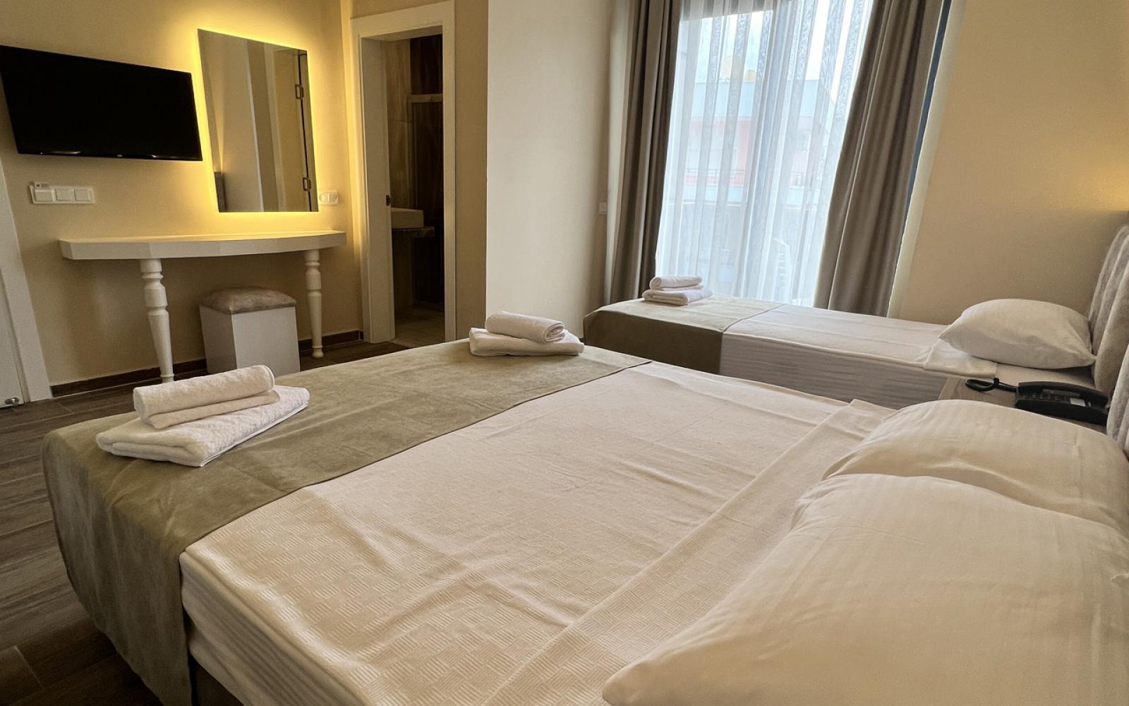 Özcan Otel Odalar